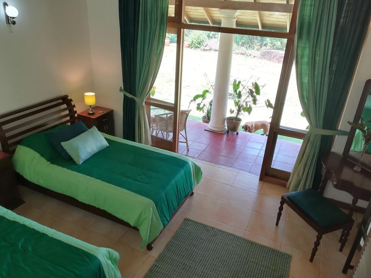 캔디 Jungle Tide B&B 외부 사진